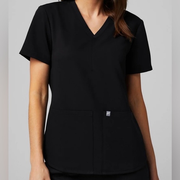 Fabletics Tops - NWT Fabletics Method Two Pocket Scrub Top. XL. Black.